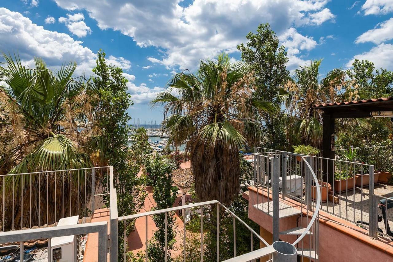 Pearl Coast Apartment Capitana Exterior photo